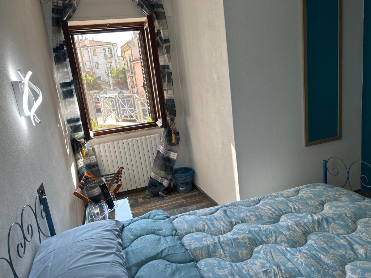Castel Di Sangro Suite Apartment Kültér fotó