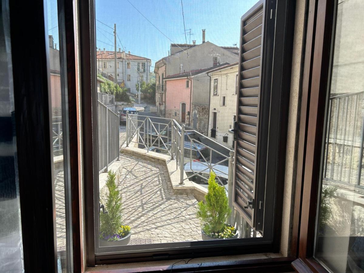 Castel Di Sangro Suite Apartment Kültér fotó